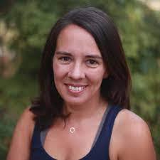 Carrie Karns's Instagram, Twitter & Facebook