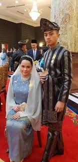 Tengku muhammad iskandar riayatuddin shah, tengku arif bendahara. House Of Pahang On Twitter Setinggi Tinggi Ucapan Tahniah Ke Sisi Yam Tengku Panglima Muda Tengku Ahmad Ismail Mu Adzam Shah Dan Yam Tengku Puteri Raja Tengku Puteri Afzan Aminah Hafidzatullah Sempena Hari Ulang