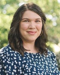 Marilyn Bara's Instagram, Twitter & Facebook