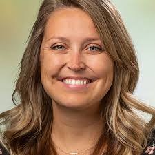 Brandi Wallace's Instagram, Twitter & Facebook