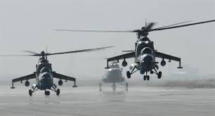 An bord der flugzeuge waren auch die zur absicherung des lagers in den norden afghanistans verlegten soldaten des kommandos spezialkräfte (ksk). Afghanische Luftwaffe Der Vorzeigepilot Des Geschwaders Asien Faz