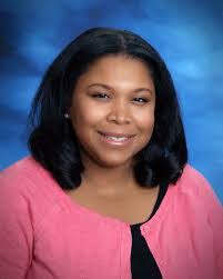 Lisa Maitland's Instagram, Twitter & Facebook