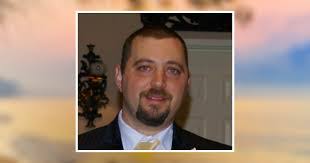 Justin Brent's Instagram, Twitter & Facebook