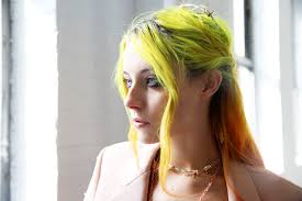 Without this product my hair was only visible in bright light. Manic Panic Is For Dye Hards Into The Gloss Into The Gloss