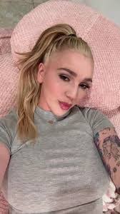 Kendra Southard's Instagram, Twitter & Facebook