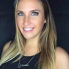 Midlothian isn't a large suburb, but it's a suburb that knows exactly what it wants out of its beauty scene. Melissa Stylist At Design One Salon Spa Home Facebook