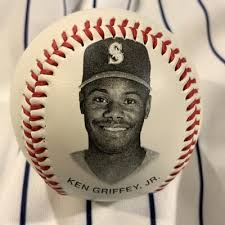 Seattle Mariners Ken Griffey Jr. Chevron 1993 Fotoball Baseball ball  Souvenir