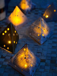 Diy Paper Lanterns With Led Lights Paper Lanterns Diy Diy Lanterns Paper Lanterns