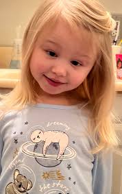 My first Grandson Austin and my Great Granddaughter Emmy!! 😊👴♥️♥️👴😊