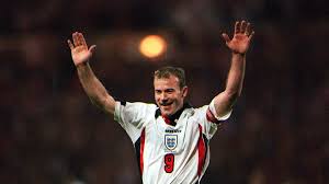 Alan shearer is a former england footballer, having previously played for southampton, blackburn rovers and newcastle united. Ex England Football Legend Alan Shearer Loving Russian Reception At World Cup Rt Uk News