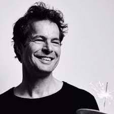 Ronald Koopman's Instagram, Twitter & Facebook