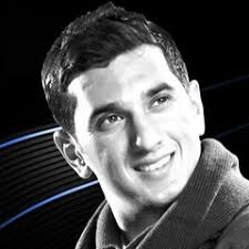 Stream Roya Music music