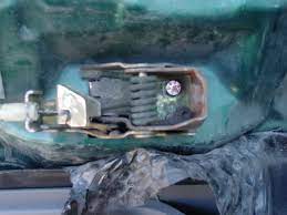 Ford has alternators with external fans as well as internal. Inside Door Handle Won T Open Door 1992 F 150 Ford Truck Enthusiasts Forums