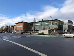 A large fire engulfed a langley apartment complex on monday night, cutting out power to the surrounding area and causing the evacuation of nearby residents. Langley British Columbia City Wikipedia