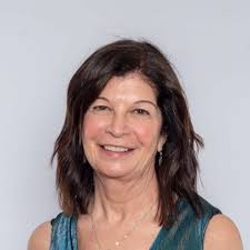 Barbara Farber's Instagram, Twitter & Facebook