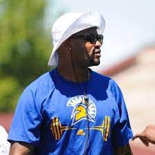 Listen to this episode from striking gold: Striking Gold A 49ers Pod Blue Wire Podcasts