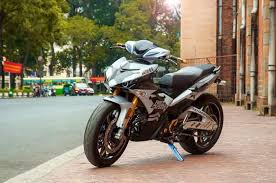 Kumpulan modifikasi new jupiter mx thailook terlengkap via pojokotomania.blogspot.com. Inilah Bentuk Aneh Dari Modifikasi Jupiter Mx King 150