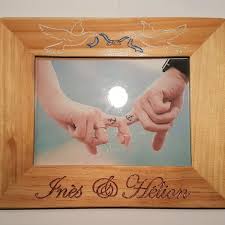 Maybe you would like to learn more about one of these? Cadre Photo En Bois Personnalise Calligraphie Et Gravure Maison Et Deco Cadres Photo Par Callibois89