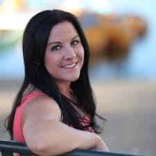 1280:Erin Cell is a social media strategist, consultant & speaker