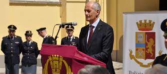 Di s.il capo della polizia in carica è il presidente onorario del sodalizio. Intitolato A Ottolenghi Il Centro Elettronico Della Polizia Polizia Di Stato