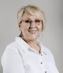 Teresa Yokley's Instagram, Twitter & Facebook