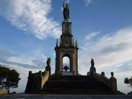 In san salvatore ist es am morgen teils wolkig und teils heiter und die temperatur liegt bei 26°c. Das Santuari De Sant Salvador Auf Mallorca