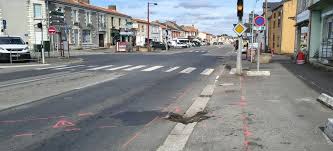 Photo Geneston. Aujourd'hui début des travaux avenue de Bretagne
