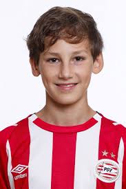Andra van marwijk mark van bommel spouse, married kids how old tall? Psv Nl Ruben Van Bommel