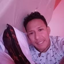 Festejando a mi hermano Miguelito, en familia, en mi pueblo, Montero.