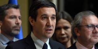 karla stein melnick 🌳 #AprueboFeliz (@karla_stein)