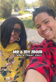 My son @Ryan Wirtz surprised me with a flower arranging class 🌹  #jeriandmike