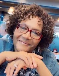 Alice Dorsey's Instagram, Twitter & Facebook