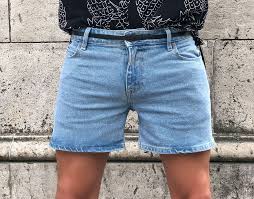 Men's 12 inch bermuda shorts, upf 50 stretch golf shorts for casual travel. How To Choose Shorts For Men According To Our Morphology