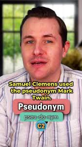 Kenan Thompson, Michael Che, Colin Jost