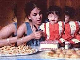 This Throwback Picture Of Aishwarya Rai Bachchan With Mother Vrinda Will Make You Squeal With Joy We update gallery with only quality interesting photos.