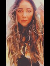 ✨g r o u n d e d & r e a d y✨ (To hit the road) Booking shows for 2026