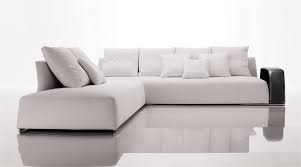 Black And White Couches For Sale White Sofas With Unique Ambiance Desiree Salone2008 Catalogo Foto 24x32 Modern White Sofa Modern Sofa Modern White Couch