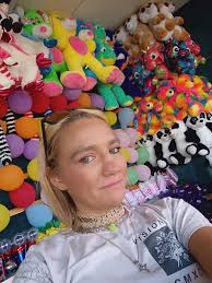 If anyone in the Crowley maybe lake Charles area has seen my aunt please  let me know. She has had no contact with our family for about 3 years, she  used to