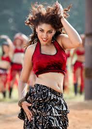 Beauty Galore HD : Richa Gangopadhyay Tickling Photos So Beautiful and  Charming