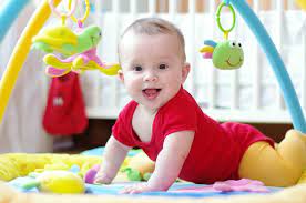 Come abituare il bambino alla frutta? Il Bambino Di 7 Mesi