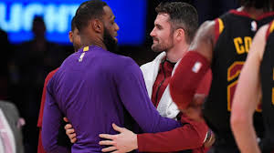 We asked cavs forward kevin love to answer your questions about his dream ucla starting five, the beach boys, his favorite game of. Kevin Love Feels Like Lebron S Lakers Could Do Something Special Abc7 Los Angeles