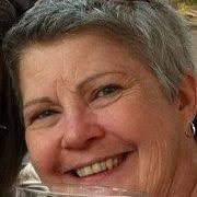 Carrie Mclarty's Instagram, Twitter & Facebook