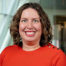 Kimberly Urbanski's Instagram, Twitter & Facebook