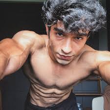 Somethings does change but the feelings that you had for that one girl when  you were in 11th std is not going to change ever. (It's a sarcasm.) .  Wearing