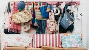 Achten sie also darauf, die von uns veröffentlichten codycross dort werden im flur jacken aufgehangen lösungen sowie einen weiteren nützlichen leitfaden zu verwenden. Mit Passenden Mobeln Im Flur Stauraum Schaffen