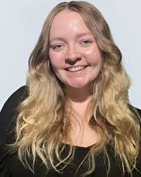 Ann Schlimgen's Instagram, Twitter & Facebook