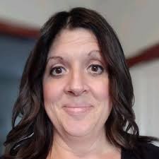 Sarah Beverly (@thesarahnormalfiles)