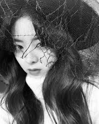 Yuna Itztagram update Happy Halloween🎃👻