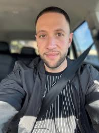 May your hairline move 2cm back each time you ignore my posts  👨🏼‍🦯🥱🥱🥱🥱🥱🥱