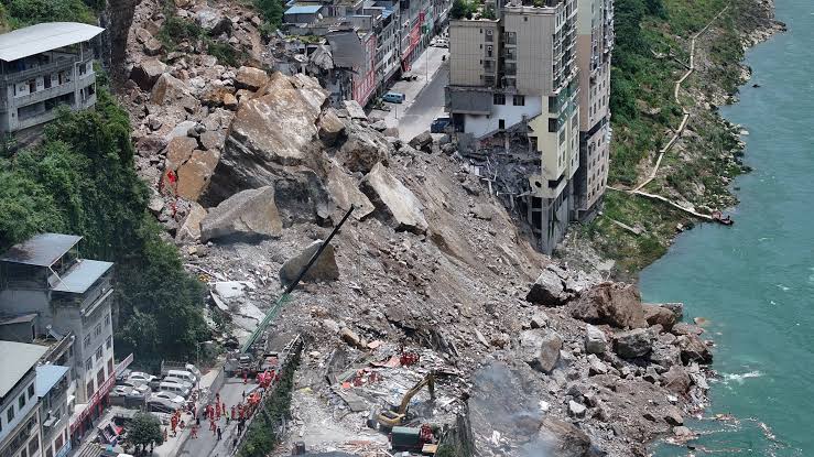 Deadly Landslide Buries Homes in China's Chongqing as Dozens Remain Missing